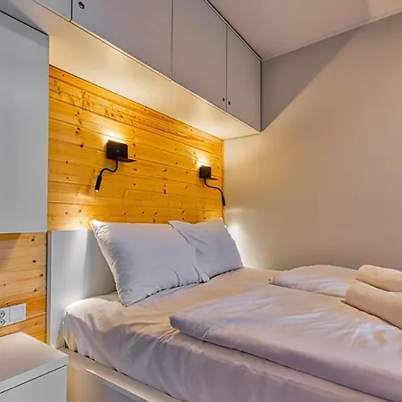 Pod Stogiem Izerskim - 5d Апартаменты *